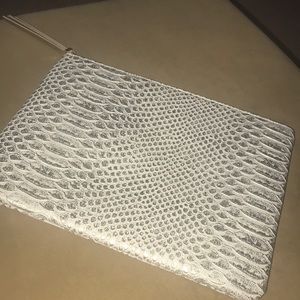 Never used Stella & Dot clutch